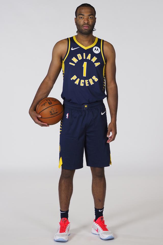 在一个相对 在一个相对